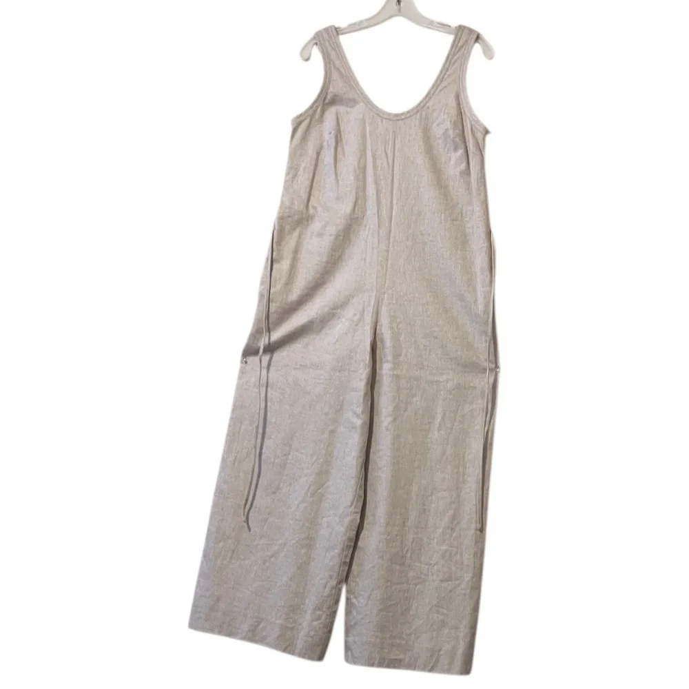 Banana Rep Women's Sleeveless, wide-leg jumpsuit oatmeal self-tie waist belt, Sm
